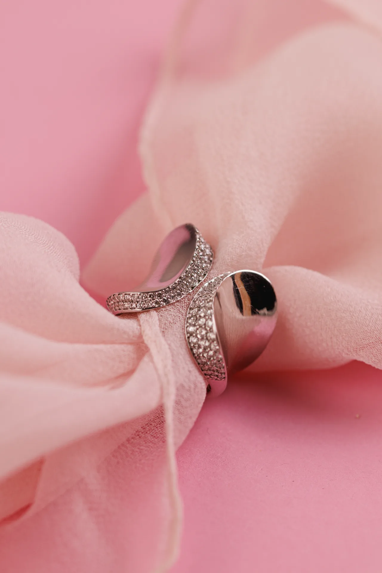 Dame Jewlery